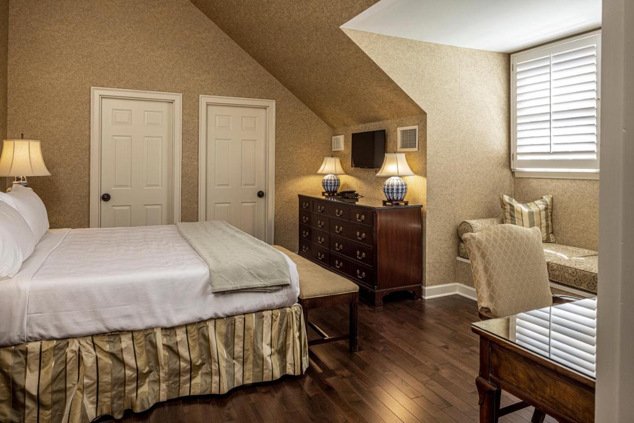 Baywood Conference And Lodging Center Coraopolis Extérieur photo
